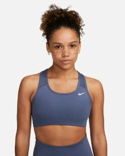 Nike Swoosh Women's Medium-Support Non-Padded Sports Bra