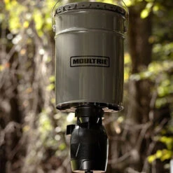 Moultrie 6.5 Gal Directional Hanging Deer Feeder