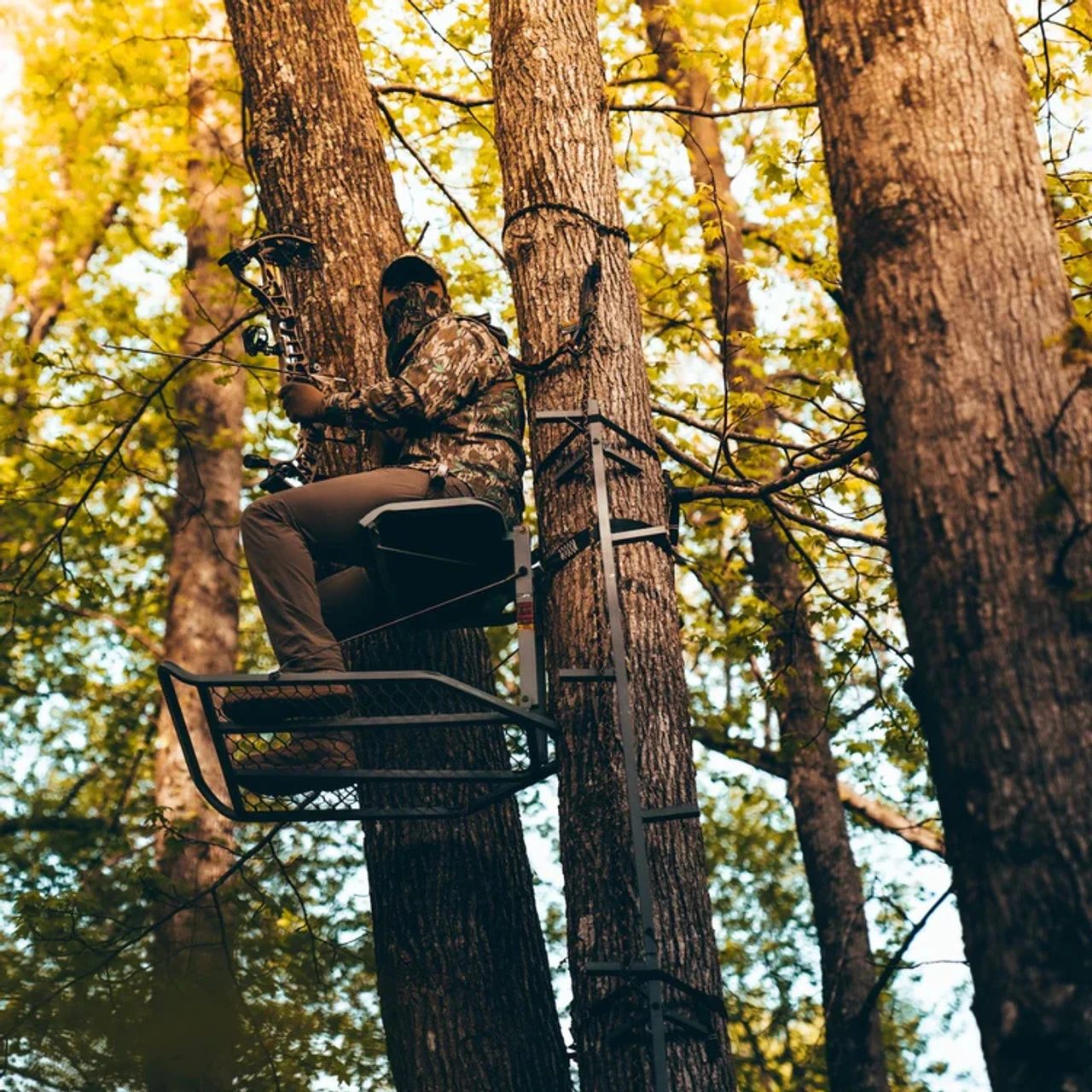 Rivers Edge Big Foot Rogue XL Hang-On Stand - Image 2